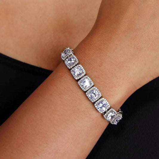 18K White Gold Bracelet - Azure jewelery18K White Gold BraceletMy StoreAzure jeweleryL1RSPOR7CF7 Inch18K White Gold Bracelet